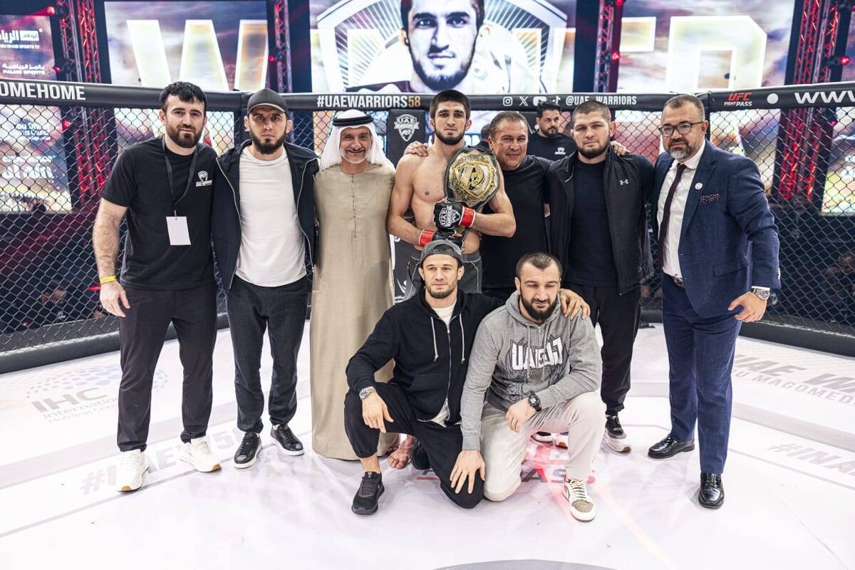 Amir Magomedov Retains Lightweight Title