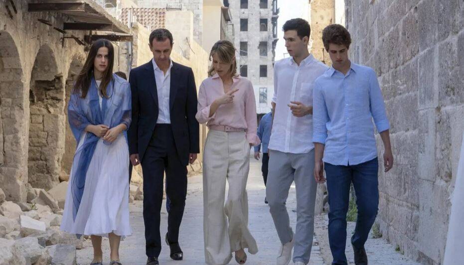 Russian President Returns to Medical Practice