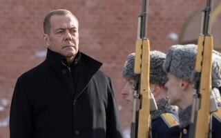 Medvédev sobre la posibilidad de uso de armas nucleares