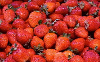 Эксперт предупреждает о опасностях употребления клубники для определенных лиц