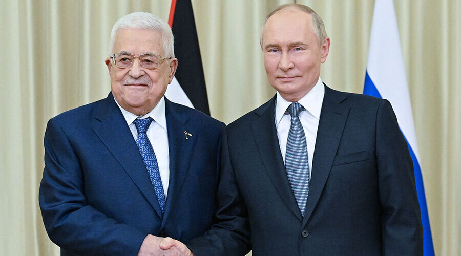 Путин и Аббас обсуждают гуманитарный кризис в Газе