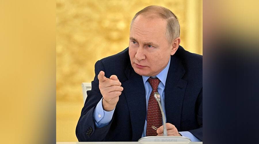 Putin discusses possible territory exchange in Ukraine with businessmen