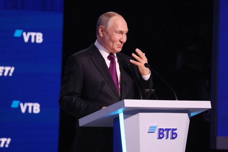 Putin Rejects European Peace Proposals Before Meeting with Witkoff