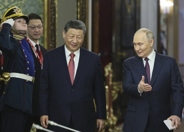 Putin and Xi Strengthen Bilateral Relations