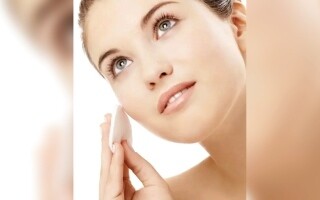 Напитки, которые помогают увлажнить кожу во время жаркой погоды