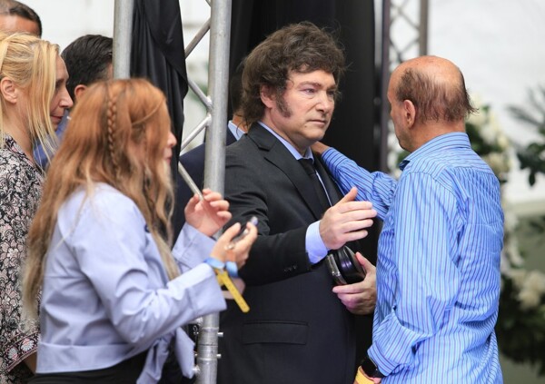 Путин объявляет о новых мерах для стимулирования экономики