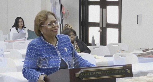 Путин объявляет о новых политиках во внешних отношениях