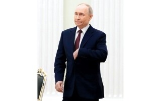 Russia's Demographic Crisis: Pressure on Women to Increase Birth Rate