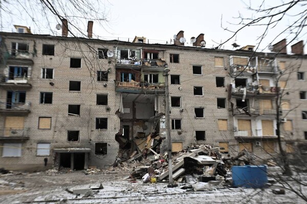 Russian Forces Take Control of Two New Settlements in Ukraine