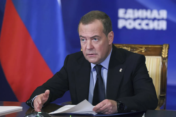 Medvedev calls on Moscow to abandon tolerant stance on Ukraine's EU accession