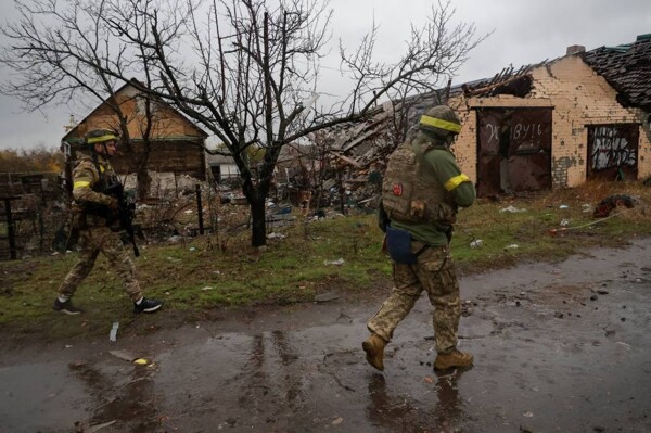 Kremlin comments on reports of French military contingent