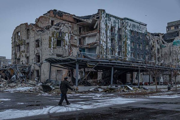 Russia has agreed to use $300 billion for the reconstruction of Ukraine