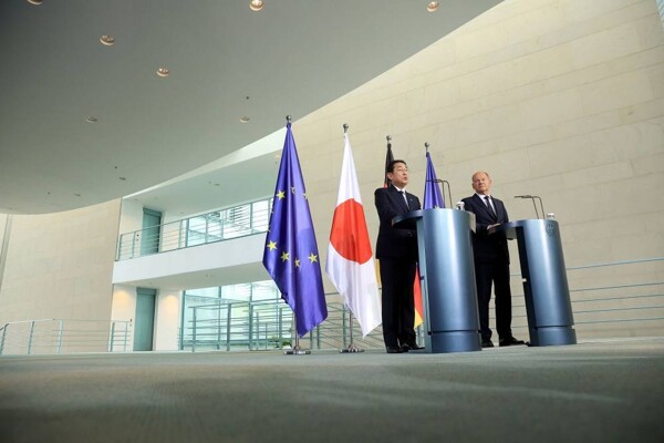 Заместитель министра иностранных дел России предупреждает относительно расширения военных учений