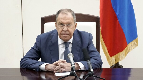 Russian Foreign Minister begins visit to China